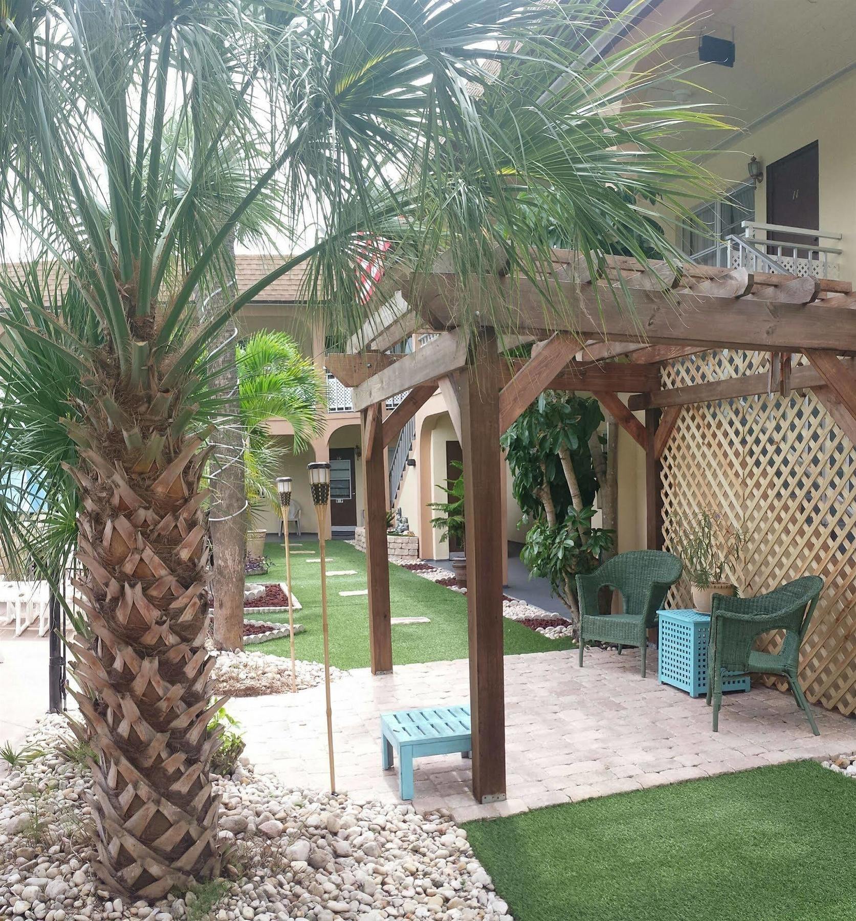 Echo Sails Motel Clearwater Beach Buitenkant foto